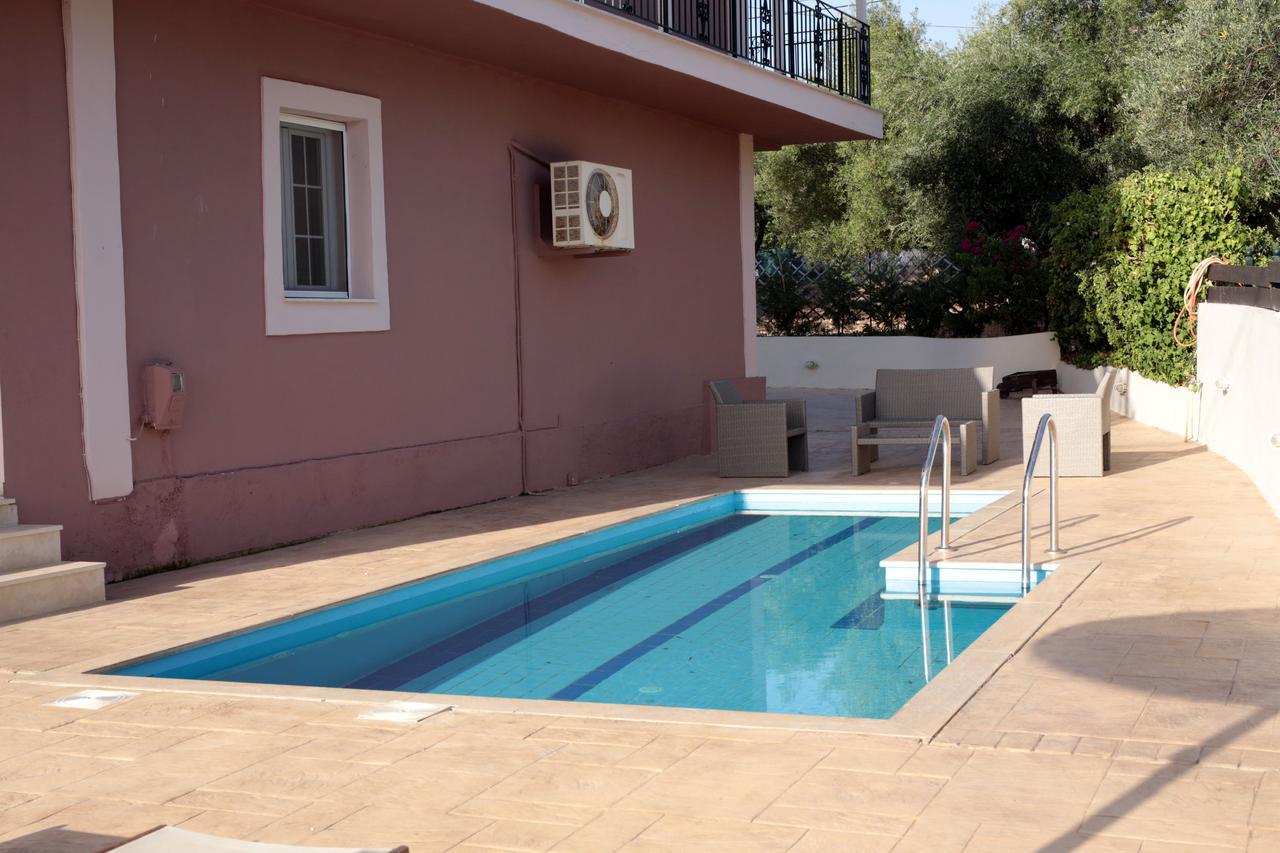 Appartamento Ionian Balcony Lixouri Esterno foto