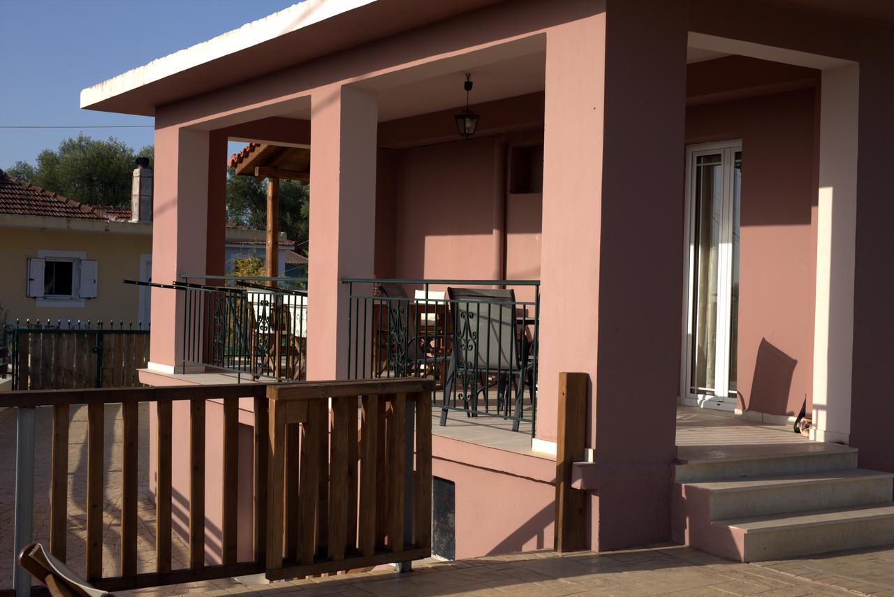 Appartamento Ionian Balcony Lixouri Esterno foto