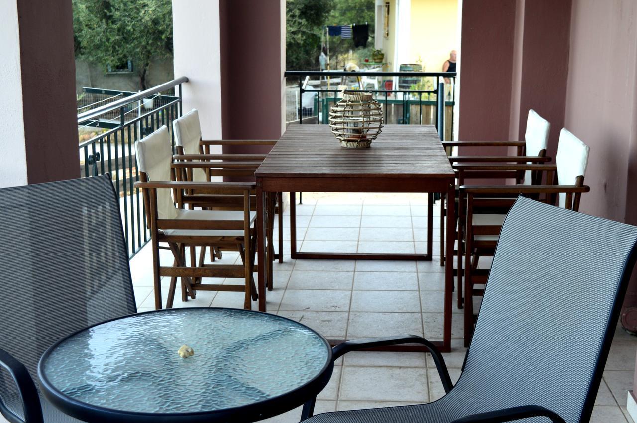 Appartamento Ionian Balcony Lixouri Esterno foto