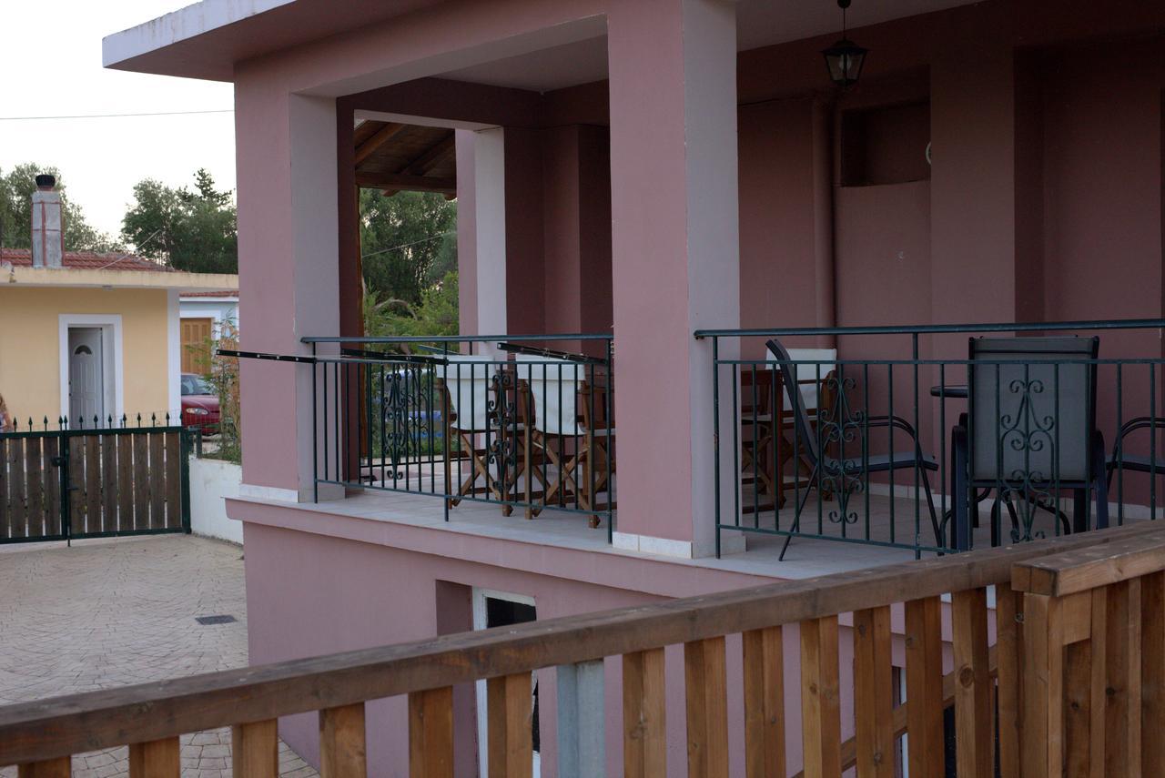 Appartamento Ionian Balcony Lixouri Esterno foto