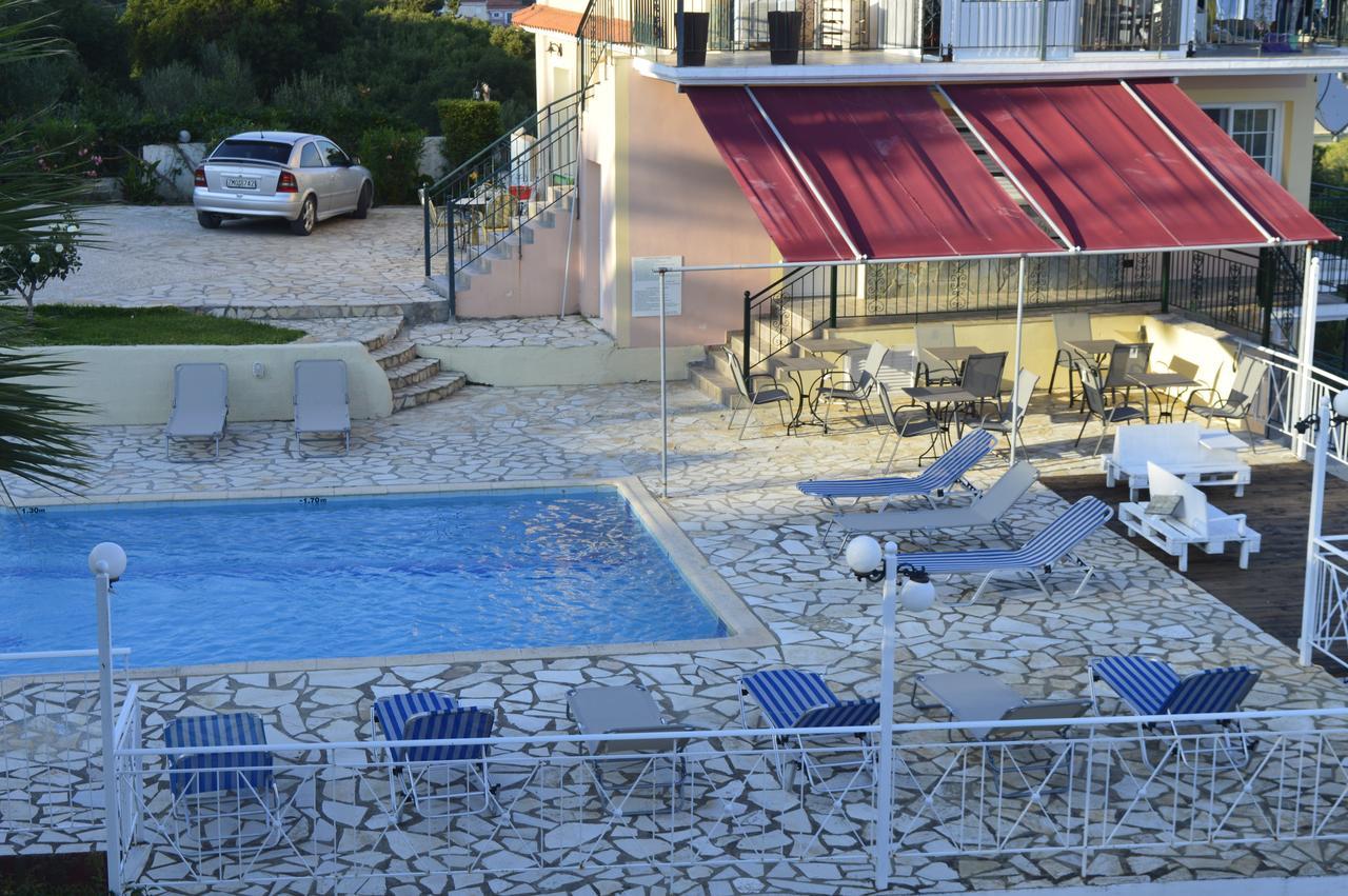 Appartamento Ionian Balcony Lixouri Esterno foto